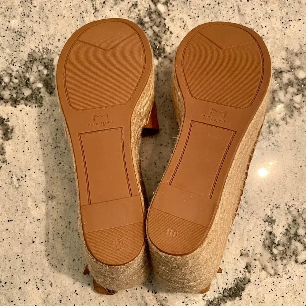 Marc Fisher Andela Sandals Suede Wedge Heel Espadrilles Brown Size 11 NEW